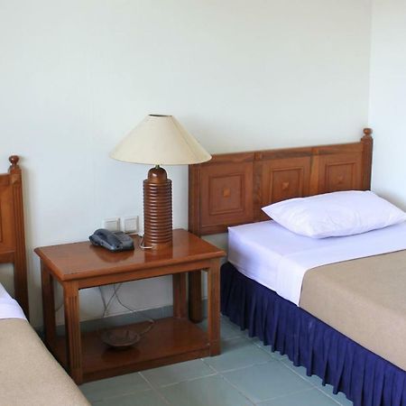 Hotel Winotosastro Garden Yogyakarta Luaran gambar