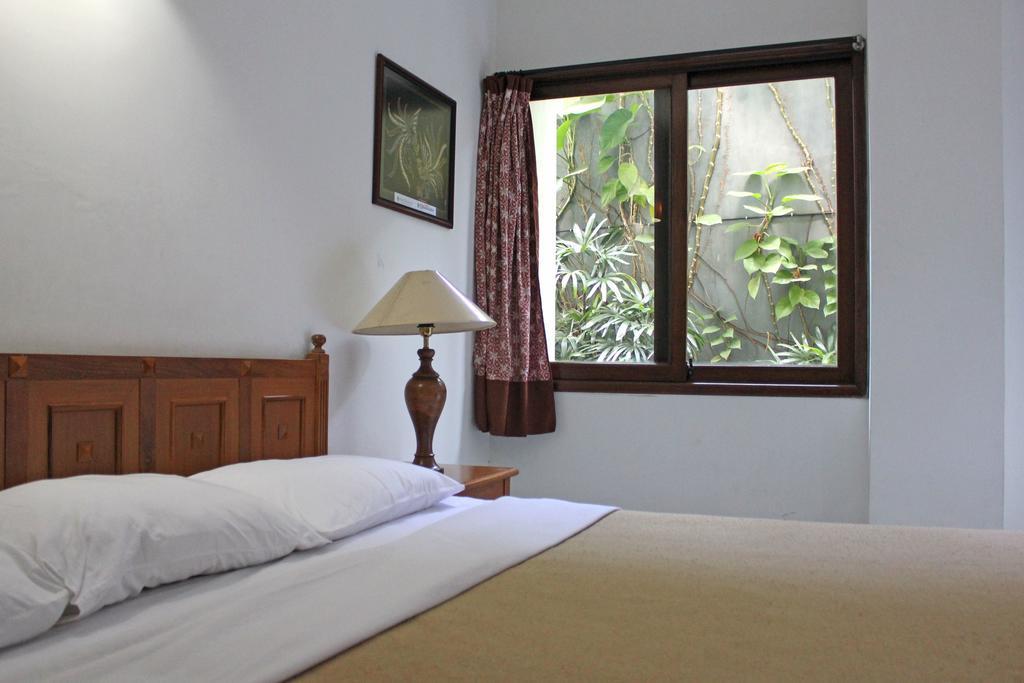 Hotel Winotosastro Garden Yogyakarta Luaran gambar